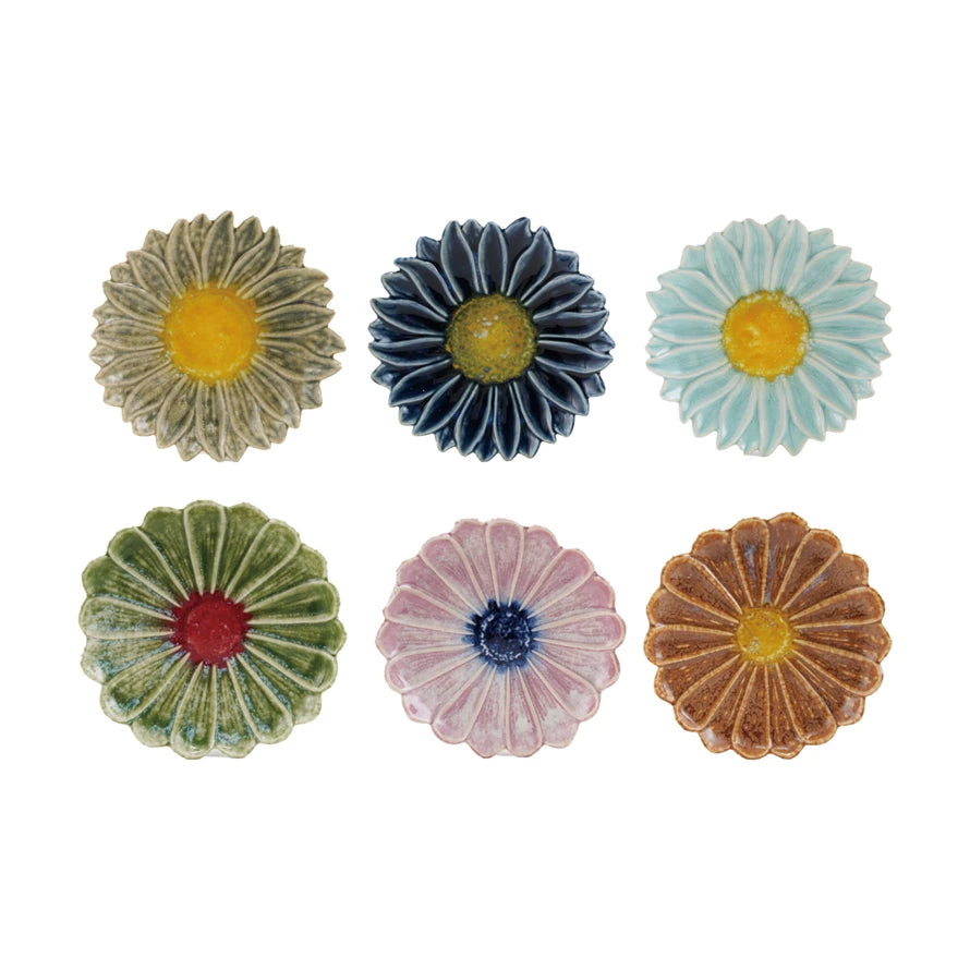 Stoneware Flower Shaped Plate, 6 Colors (Each One Will Vary)