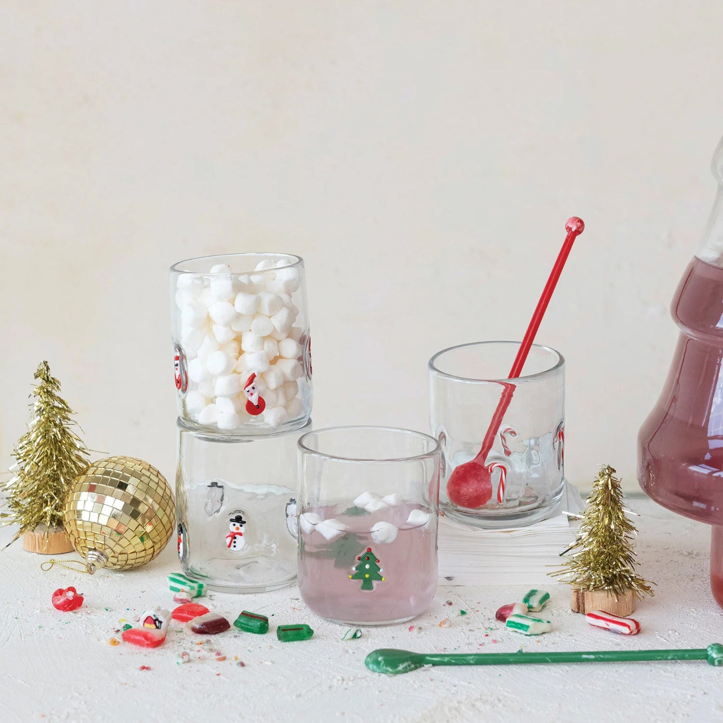16 oz. Drinking Glass w/ Embedded Holiday Icon
