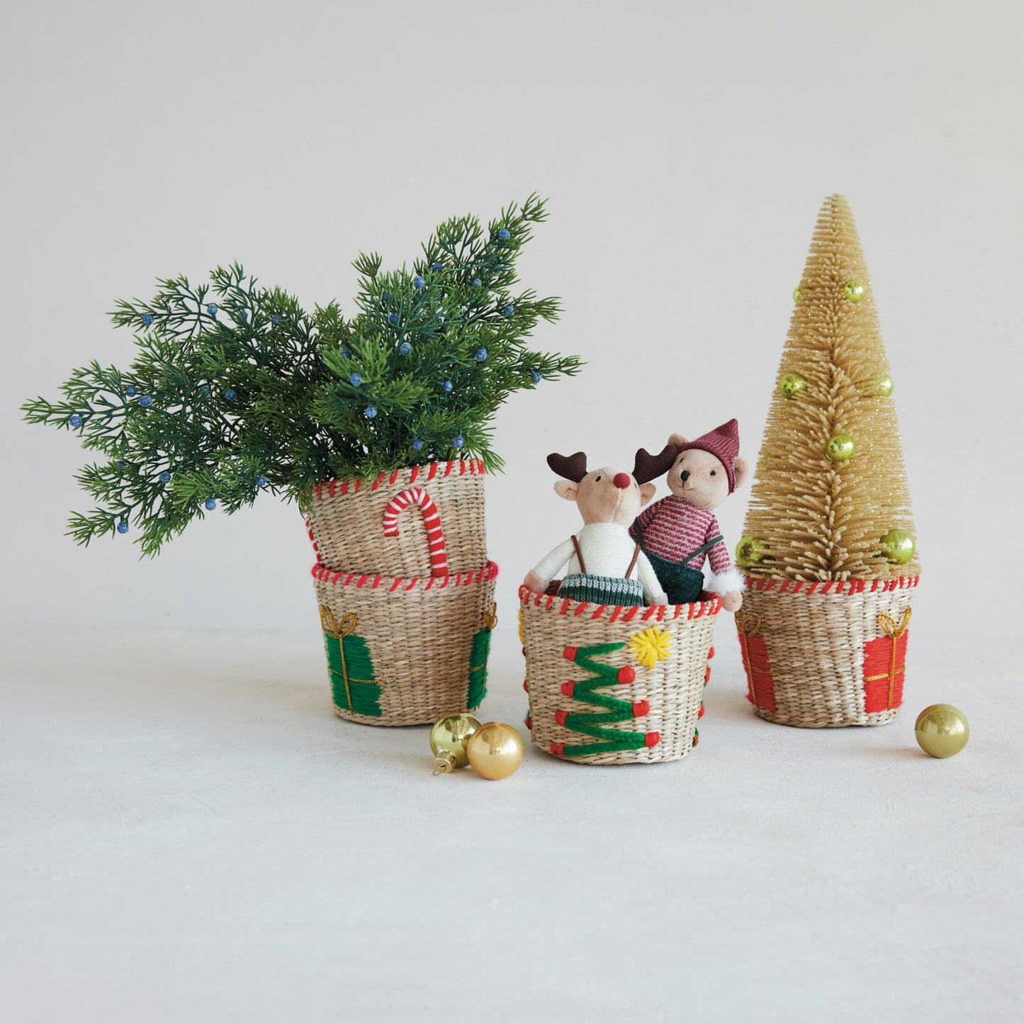 Hand-Woven Seagrass & Cotton Basket