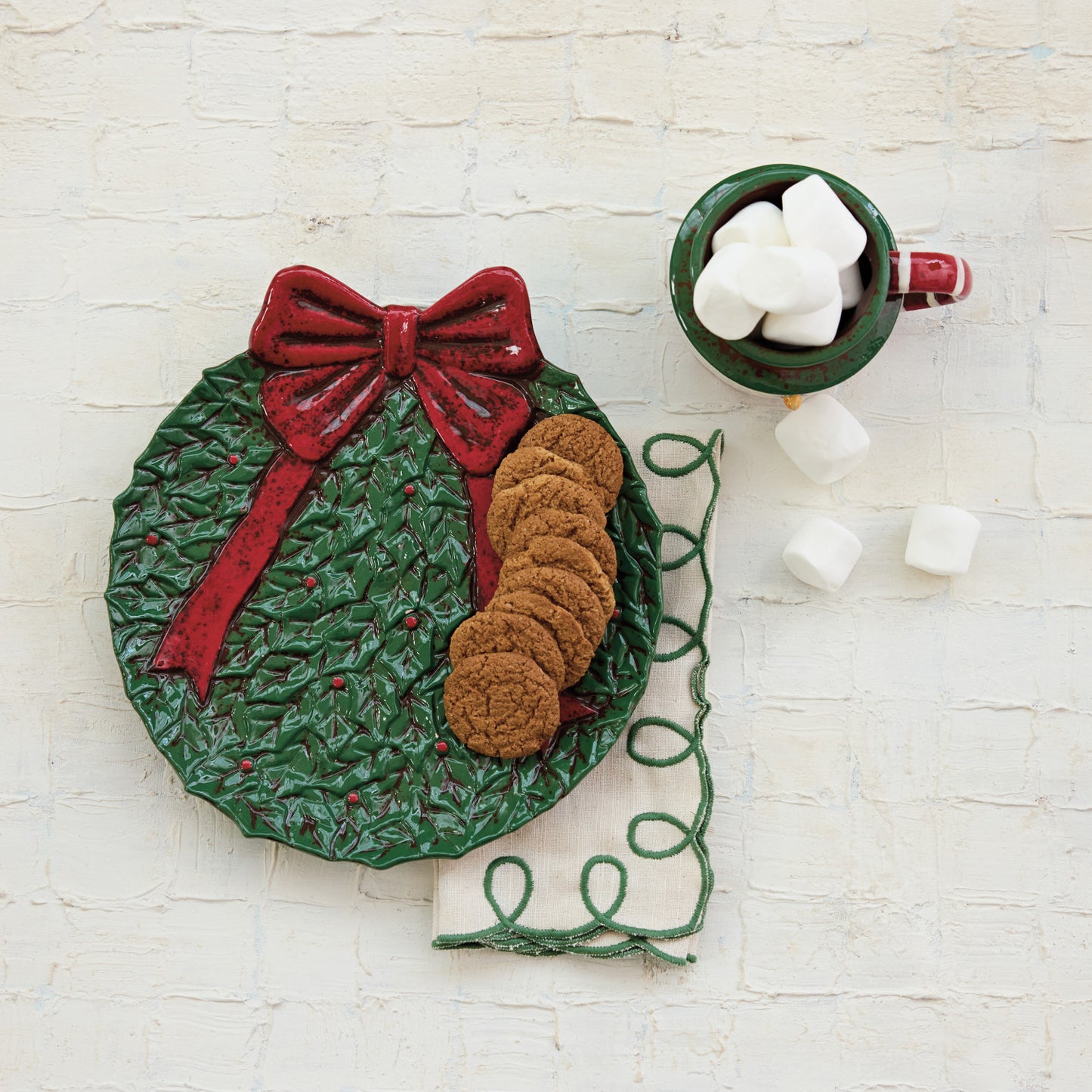 Hand-Painted Ceramic Wreath Shaped Plate