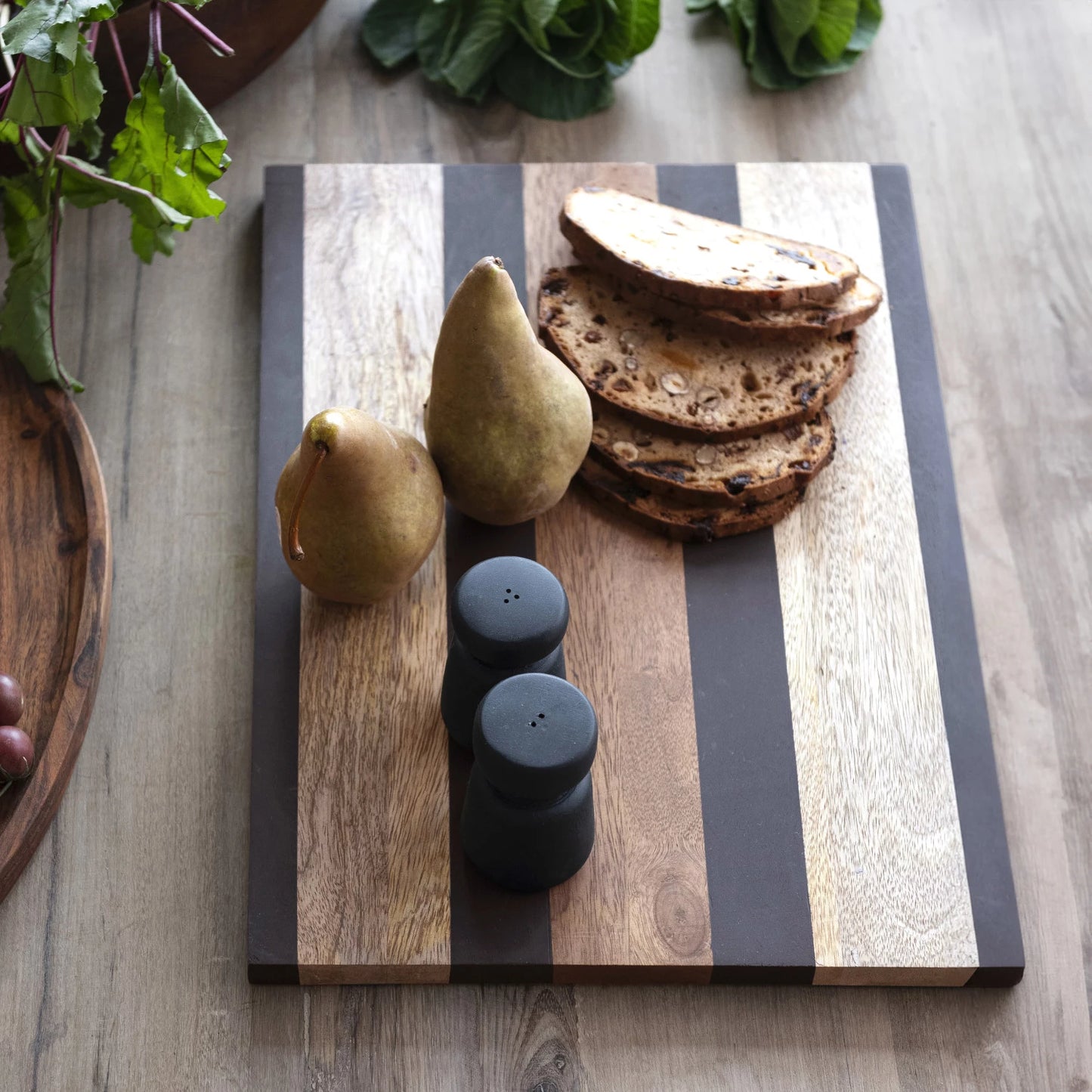 Mango Wood Cheese/Cutting Board