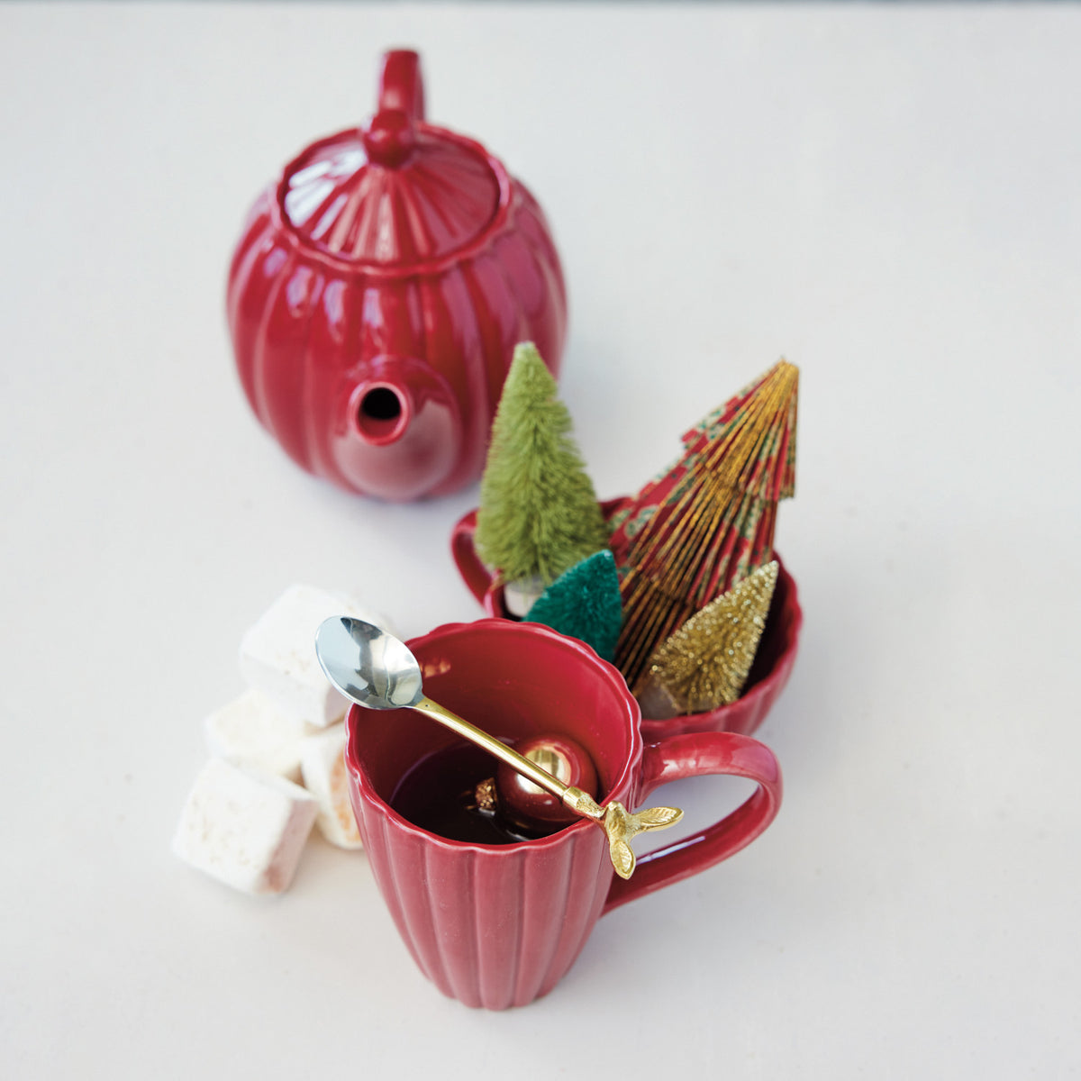 14 oz. Stoneware Ribbed Mug